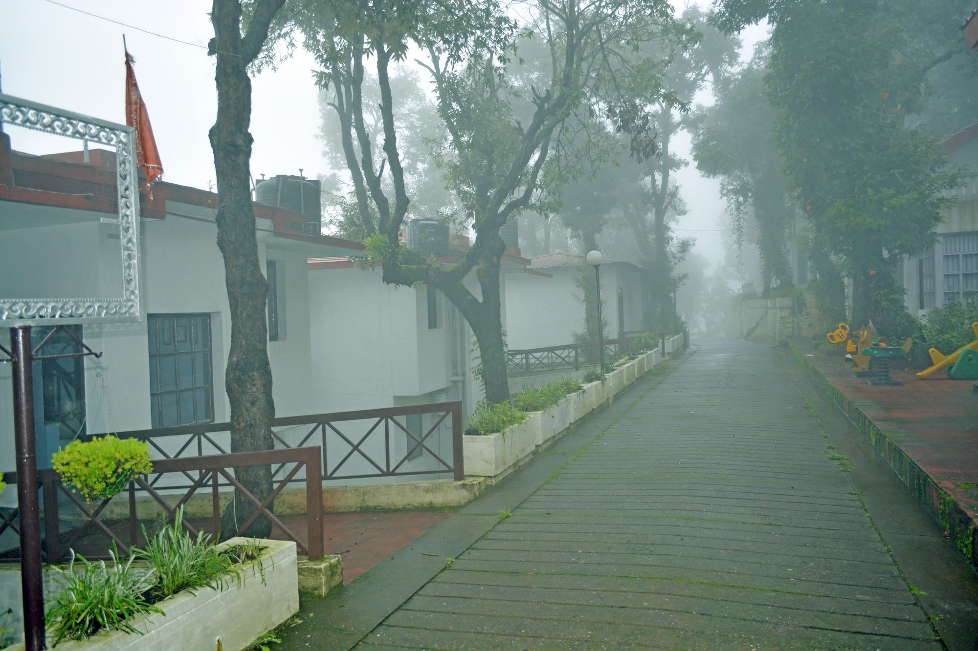 Oyo 5248 Surbee Resorts Mussoorie Exteriör bild