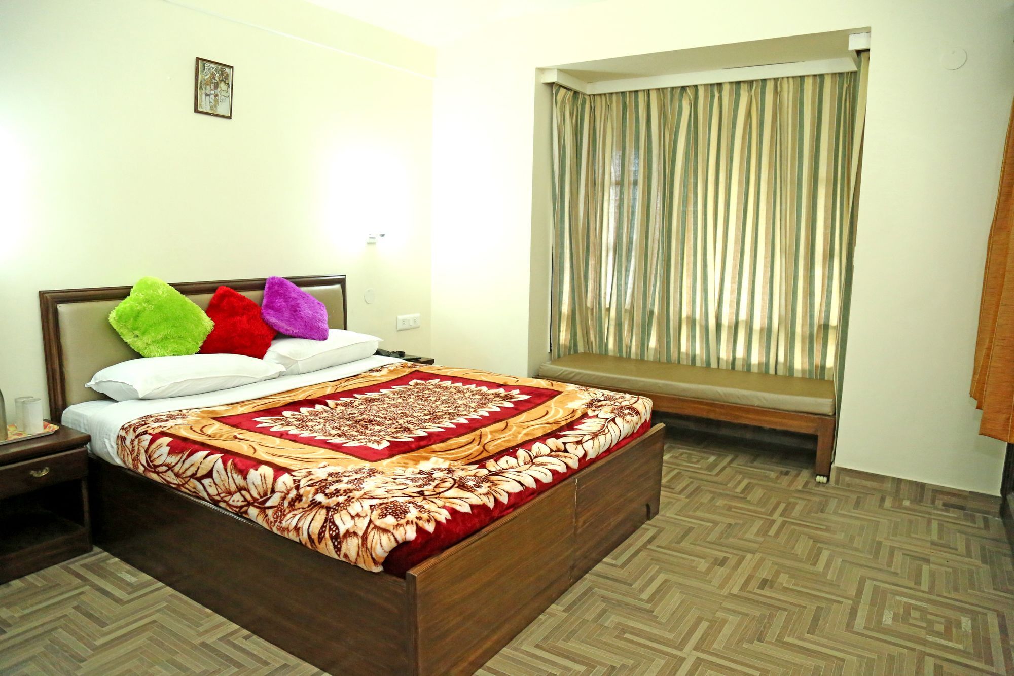 Oyo 5248 Surbee Resorts Mussoorie Exteriör bild