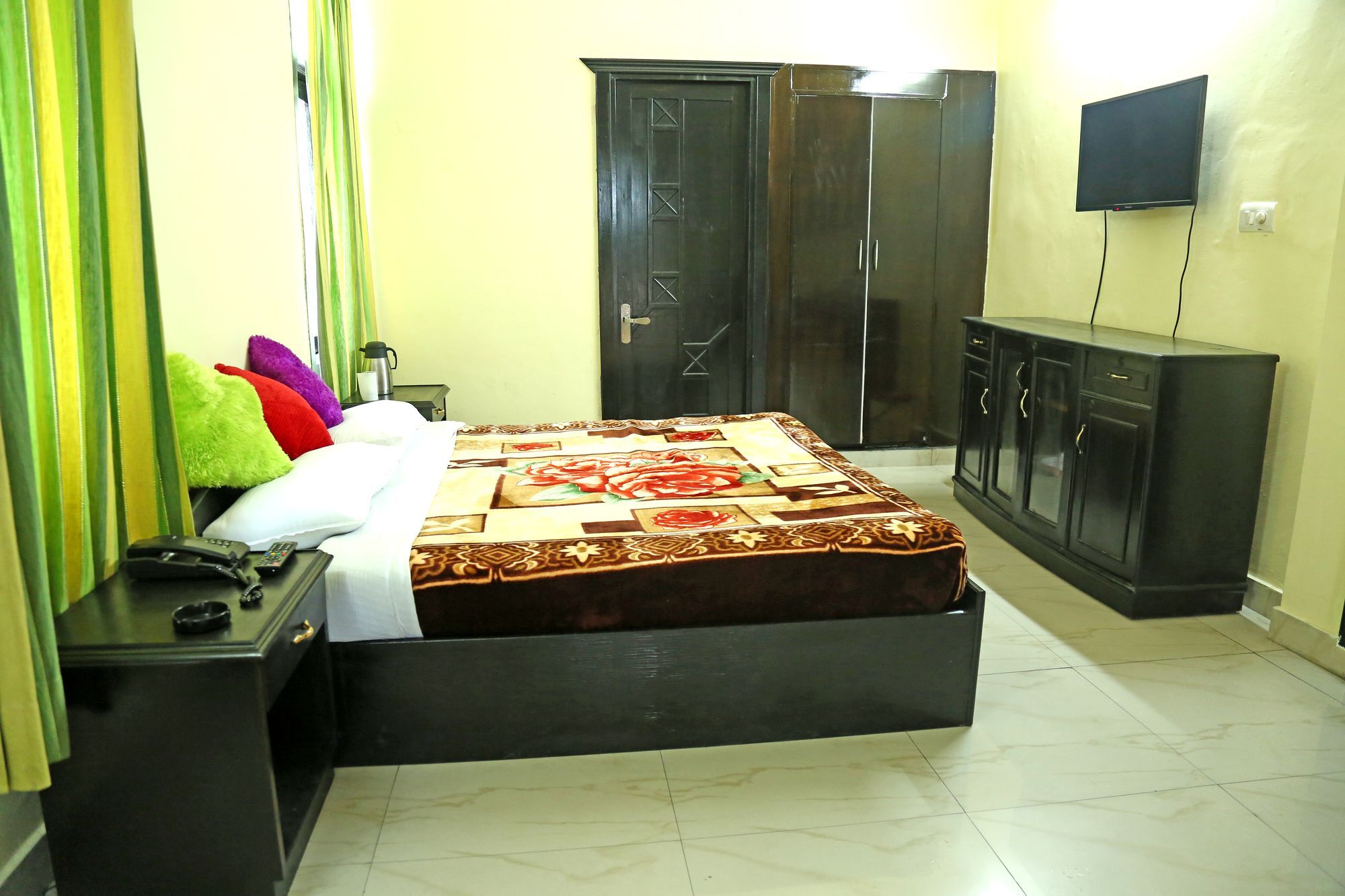 Oyo 5248 Surbee Resorts Mussoorie Exteriör bild